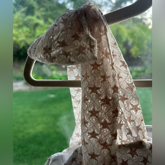 Soah Sienna Printed Lace One-Piece Swimsuit for Women - Picture 5 of 14